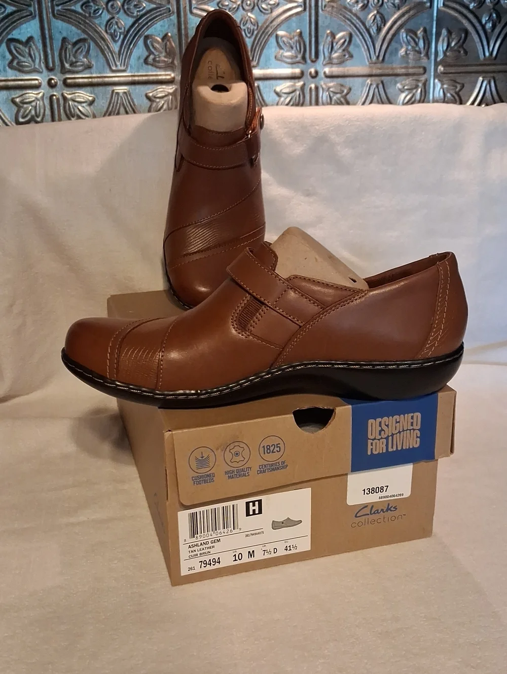 Clarks Brown Leather Women’s Wedge Slip-On, New Size 7.5 D